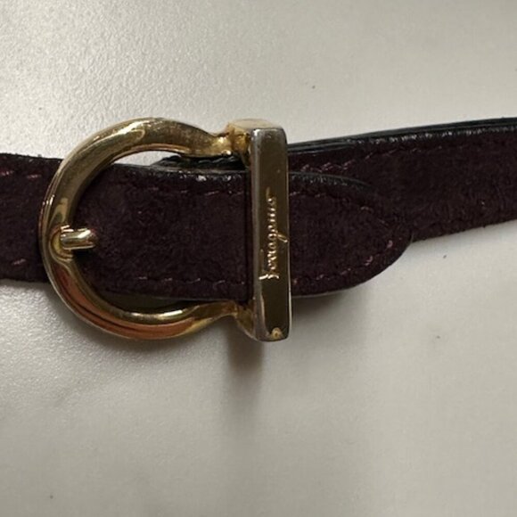 🔥🔥🔥Salvatore Ferragamo Suede Plum/Burgundy Color Crossbody/Shoulder Bag EUC! - Picture 10 of 16